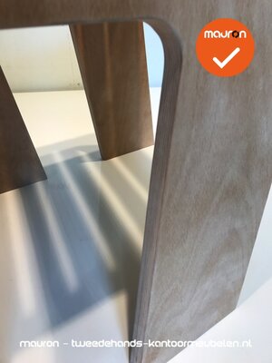 Ahrend 601 designkruk - klein model - onbehandeld hout