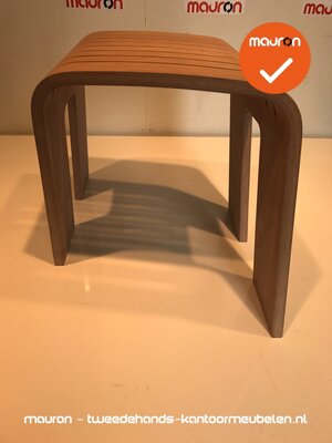 Ahrend 601 designkruk - klein model - onbehandeld hout