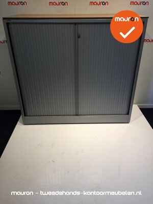 Roldeurkast - Ahrend - 110x120x45cm - zilvergrijs met grijze deur