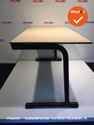Ahrend - 140x70 - Ahorn - Schooltafel