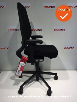 Ahrend 230 - hoge rug - NIEUWSTAAT