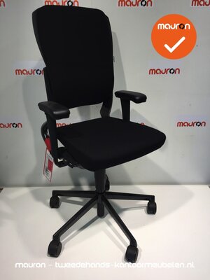 Ahrend 230 - hoge rug - NIEUWSTAAT