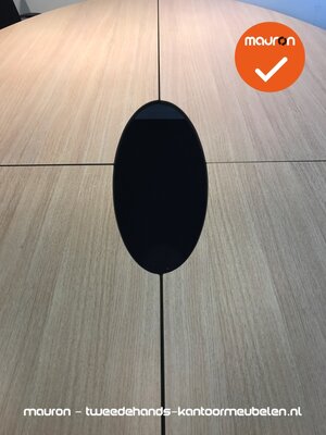 Ahrend 500 vergadertafel - 320 x 160cm - Ovaal - Grijs eiken