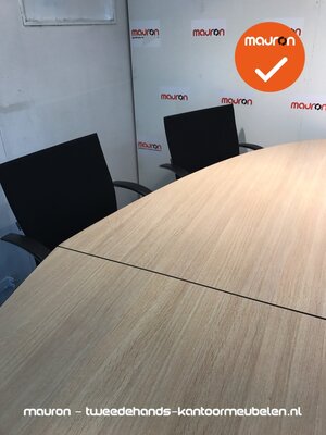 Ahrend 500 vergadertafel - 320 x 160cm - Ovaal - Grijs eiken