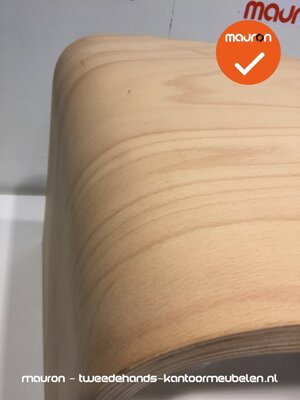 Ahrend 601 designkruk - klein dicht model - onbehandeld hout