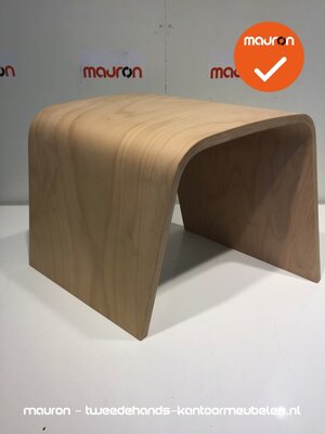Ahrend 601 designkruk - klein dicht model - onbehandeld hout