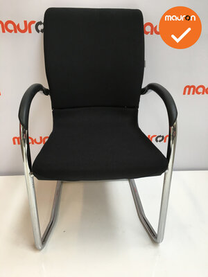 Ahrend 230 - Nieuwe stoffering - Chroom frame