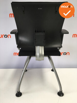 Ahrend 240 - 4 poots - nieuwe stoffering