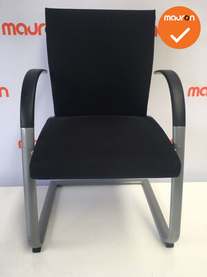 Vergaderstoel - Ahrend - A350 - medium grijs frame - nieuwe zwarte stoffering