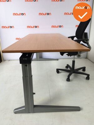 Ahrend bureau - 200x80cm - beuken hout - Essa