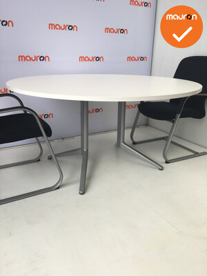 Ahrend vergadertafel - rond - wit hout - 150cm - zilvergrijs onderstel