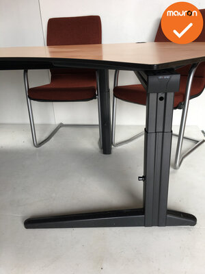 Ahrend hoekbureau - 256x113cm - Beuken volkern