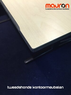 Ahrend vergadertafel - 180x80cm - Ahorn