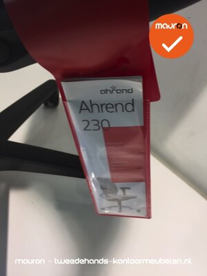 Ahrend 230 - medium rug - oranje rug - antraciete zitting - leer