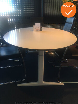 Ahrend vergadertafel - 220 x 125cm - ovaal - Wit
