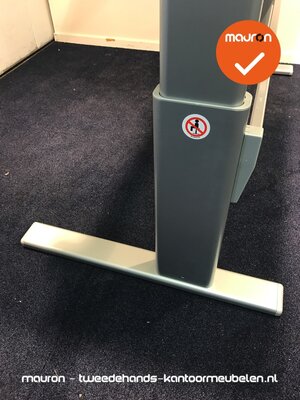 Actiforce Pro 250 M el. Zit-Sta bureau - 140x80cm - NIEUW