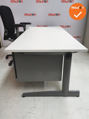 Ahrend Slinger Werkplek - Inclusief ladeblok en bureaustoel - 180x80 - Wit - Zilvergrijs 500