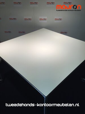 Ahrend Move-it design vergadertafel - 150x150 - wit - volkern