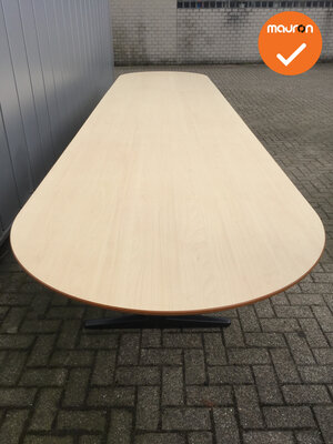 Ahrend vergadertafel - 530x120cm - ovaal - hout - Ahorn