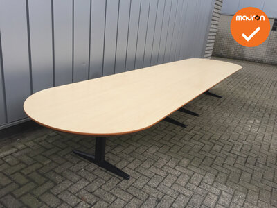 Ahrend vergadertafel - 530x120cm - ovaal - hout - Ahorn