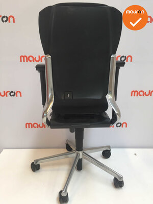 Ahrend 230 - hoge rug - nieuwe stoffering - Gepolijst aluminium voetkruis en rugbeugel