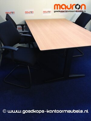 Ahrend vergadertafel - 180x100cm - Beuken