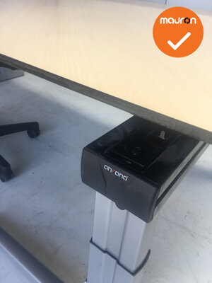 Ahrend buikbureau - 180x80/90cm - Ahorn - volkern - Essa - Kleur poot naar keuze