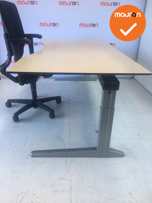 Ahrend buikbureau - 180x80/90cm - Ahorn - volkern - Essa - Kleur poot naar keuze