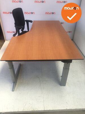 Ahrend hoekbureau - 200x120cm - Kastanje - rechts -Essa