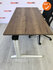 Ahrend Essa slingerbureau - refurbished - afmetingen naar keuze - halifax tobacco melamine blad en wit onderstel