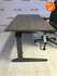 Ahrend Essa handmatig verstelbaar bureau - afmetingen naar keuze -nieuw oak dark melamine blad - antraciet onderstel