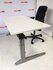 Ahrend Essa Bureau - wit nieuw blad naar keuze - afmeting naar keuze - zilvergrijs onderstel