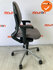 Ahrend 230 - medium rug - beige stoffering - Grijs voetkruis