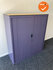 Roldeurkast - Aspa - 136x120x47cm - Paars met paarse metale deuren - geel topblad