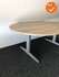 Ahrend Essa vergadertafel - Ovaal - 180x120cm - Halifax Naturel - Melamine - Zilvergrijs onderstel
