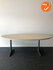 Ahrend 500 vergadertafel - Ovaal - 200x120cm - 40mm dik - Ahorn - Melamine - Zilvergrijs onderstel - B keuze