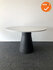 Vergadertafel - rond - 120 cm - Wit melamine blad - Met een zwart onderstel