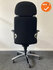 Haworth Comforto 77 met hoofdsteun - bestaande zwarte stoffering - chroom voetkruis - Inclusief kunstleren armpads