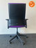 Ahrend 2020 bureaustoel - refurbished - paarse stoffering - inclusief lendesteun - hoge rug - zwart voetkruis