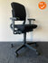 Ahrend 230 bureaustoel - refurbished - medium rug - nieuwe stoffering in kleur naar keuze - kleur voetkruis naar keuze