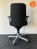 Haworth Comforto 77 bureaustoel - refurbished - medium rug - nieuwe stoffering in kleur naar keuze - grijs voetkruis