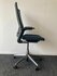 Ahrend 2020 bureaustoel - refurbished - blauwe stoffering - inclusief lendesteun - hoge rug - chroom voetkruis