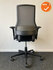 BMA Axia - 2.5 hoge rug met zwarte zitting - grijs netweave rug - zwart voetkruis