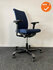 HAG bureaustoel Creed 6005 - Donkerblauwe stoffering - Frame Zwart - 3D Armleggers - Nieuwstaat