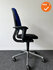 Ahrend 220 bureaustoel - 2D - bestaande donkerblauw gestoffeerde rug en zwarte zitting - chroom voetkruis