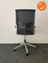 Haworth Comforto 59 - Zwarte stoffering - Netweave rug - grijs frame