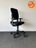 Ahrend 230 - Hoge rug - Zwart stoffering - Zwart voetkruis