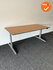Ahrend Balance slingerverstelbaar bureau - met zilvergrijs onderstel - 160x80 - Kleur blad naar keuze