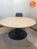 Ahrend vergadertafel - rond - Grijs eiken - Zwart frame - 160cm